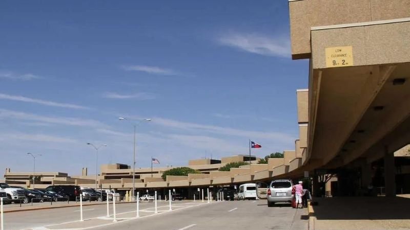 Lubbock Preston Smith International Airport